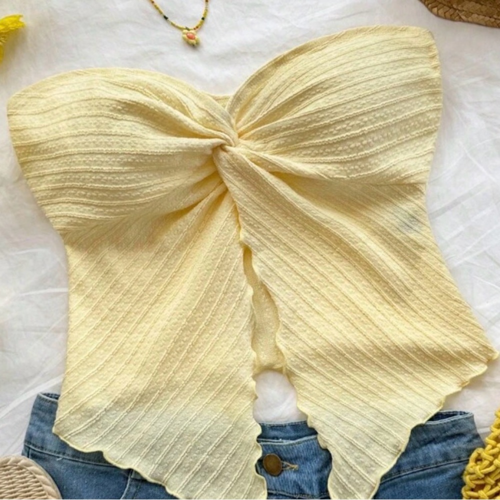 SHEIN Light Yellow Strapless Tank Top